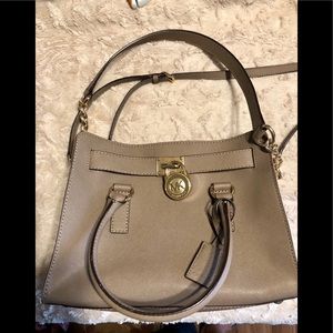 Michael Kors Medium Taupe Shoulder bag